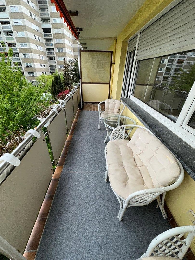 Pronájem bytu 2+1 60 m², Offenbach, Hessen Pronájem bytu 2+1 60 m², Offenbach, Hessen