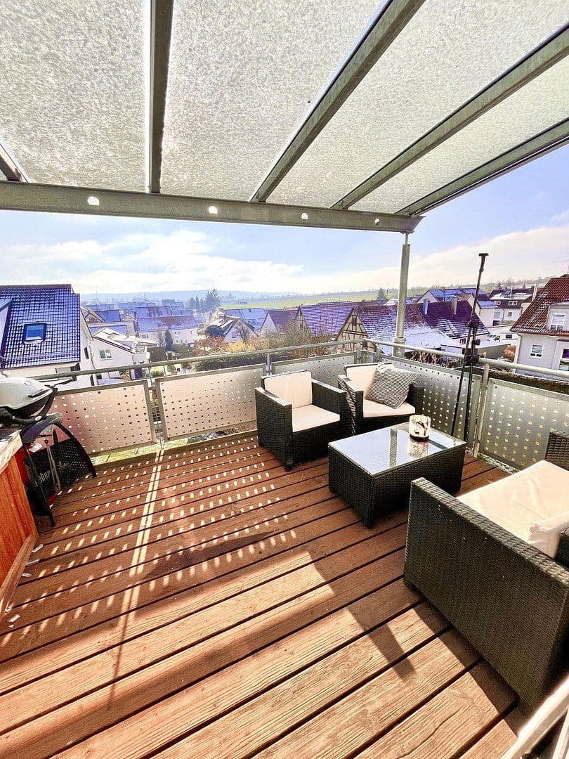 Pronájem bytu 4+kk 118 m², Gärtringen, Bádensko-Württembersko Pronájem bytu 4+kk 118 m², Gärtringen, Bádensko-Württembersko