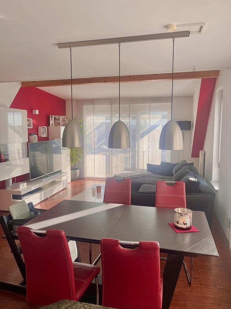 Pronájem bytu 4+kk 118 m², Gärtringen, Bádensko-Württembersko Pronájem bytu 4+kk 118 m², Gärtringen, Bádensko-Württembersko