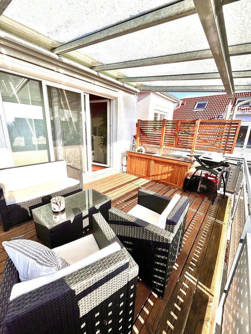 Pronájem bytu 4+kk 118 m², Gärtringen, Bádensko-Württembersko Pronájem bytu 4+kk 118 m², Gärtringen, Bádensko-Württembersko