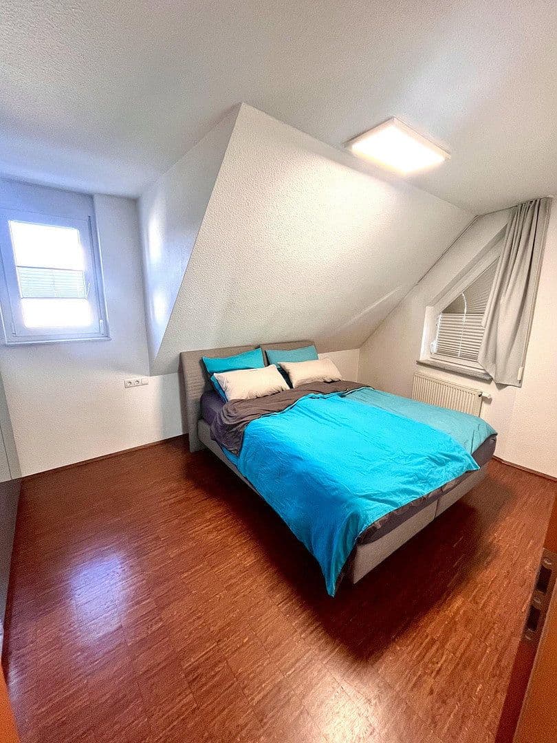 Pronájem bytu 4+kk 118 m², Gärtringen, Bádensko-Württembersko Pronájem bytu 4+kk 118 m², Gärtringen, Bádensko-Württembersko