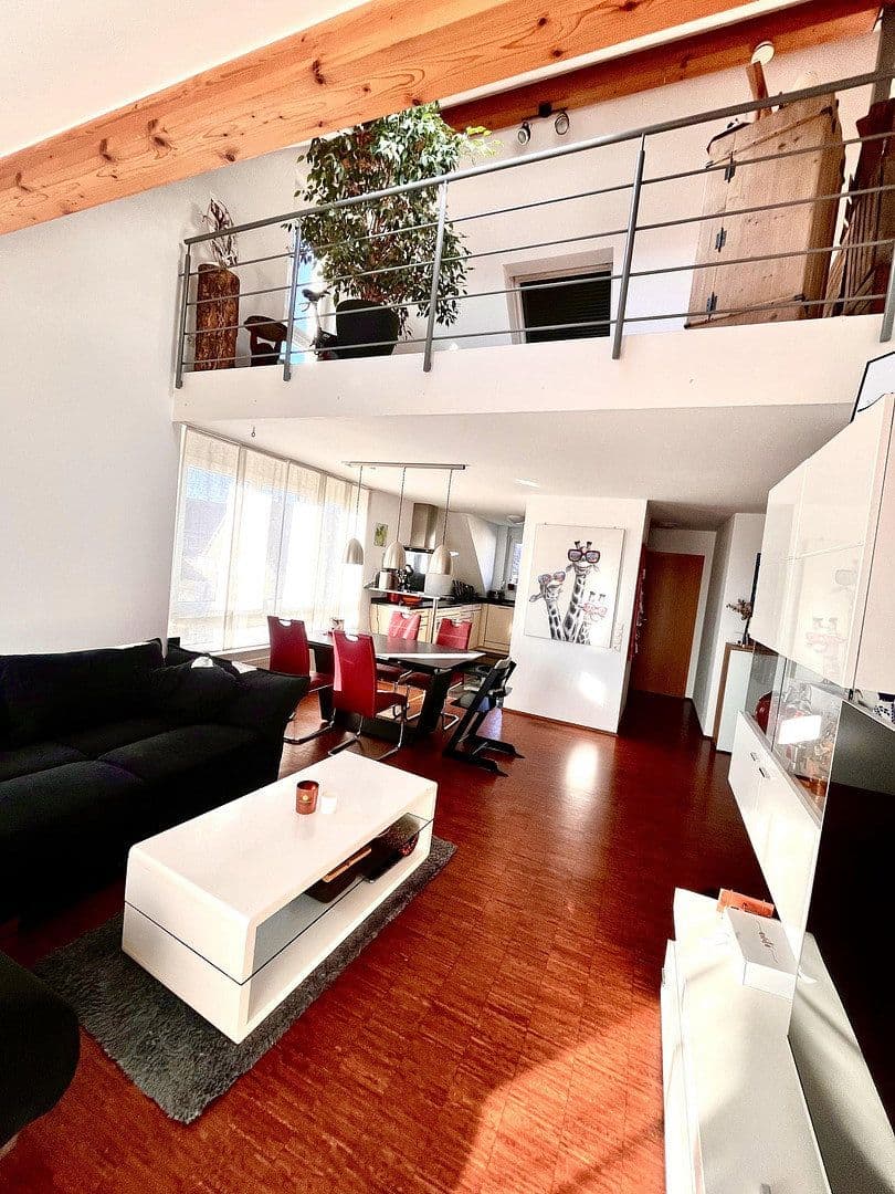 Pronájem bytu 4+kk 118 m², Gärtringen, Bádensko-Württembersko Pronájem bytu 4+kk 118 m², Gärtringen, Bádensko-Württembersko