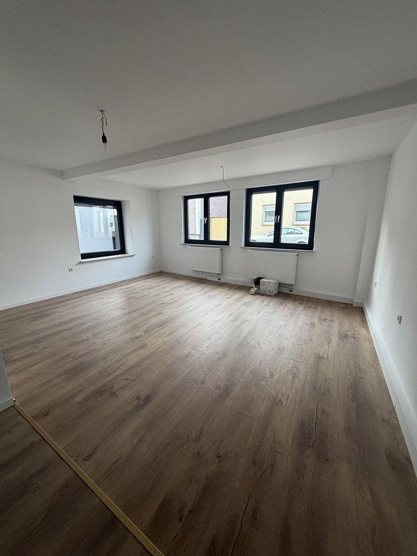 Prodej domu 115 m², pozemek 500 m², Untere Hauptstraße 17, Herxheim bei Landau/Pfalz, Porýní-Falc Prodej domu 115 m², pozemek 500 m², Untere Hauptstraße 17, Herxheim bei Landau/Pfalz, Porýní-Falc