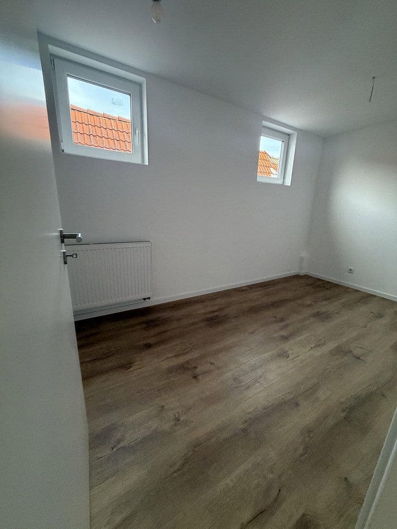 Prodej domu 115 m², pozemek 500 m², Untere Hauptstraße 17, Herxheim bei Landau/Pfalz, Porýní-Falc Prodej domu 115 m², pozemek 500 m², Untere Hauptstraße 17, Herxheim bei Landau/Pfalz, Porýní-Falc