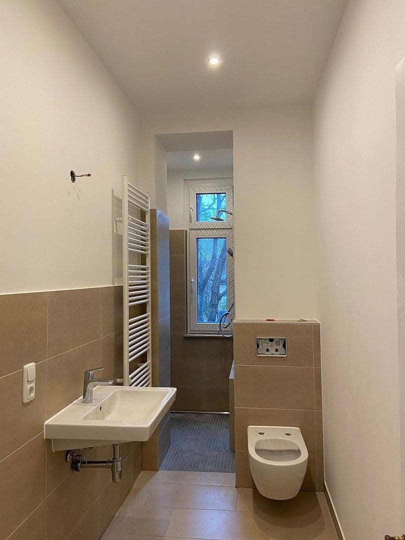 Pronájem bytu 1+1 72 m², Schubertstr. 27, Essen, Severní Porýní-Vestfálsko Pronájem bytu 1+1 72 m², Schubertstr. 27, Essen, Severní Porýní-Vestfálsko