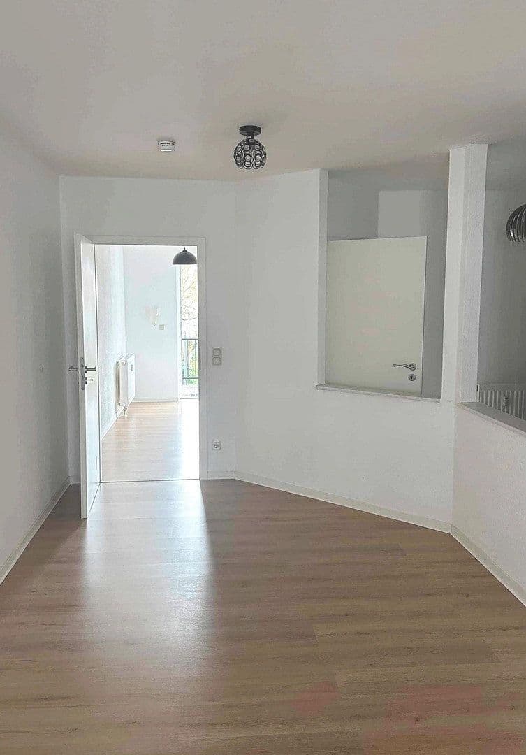 Pronájem bytu 2+1 52 m², Abendstraße 5a, Magdeburg, Sasko-Anhaltsko Pronájem bytu 2+1 52 m², Abendstraße 5a, Magdeburg, Sasko-Anhaltsko