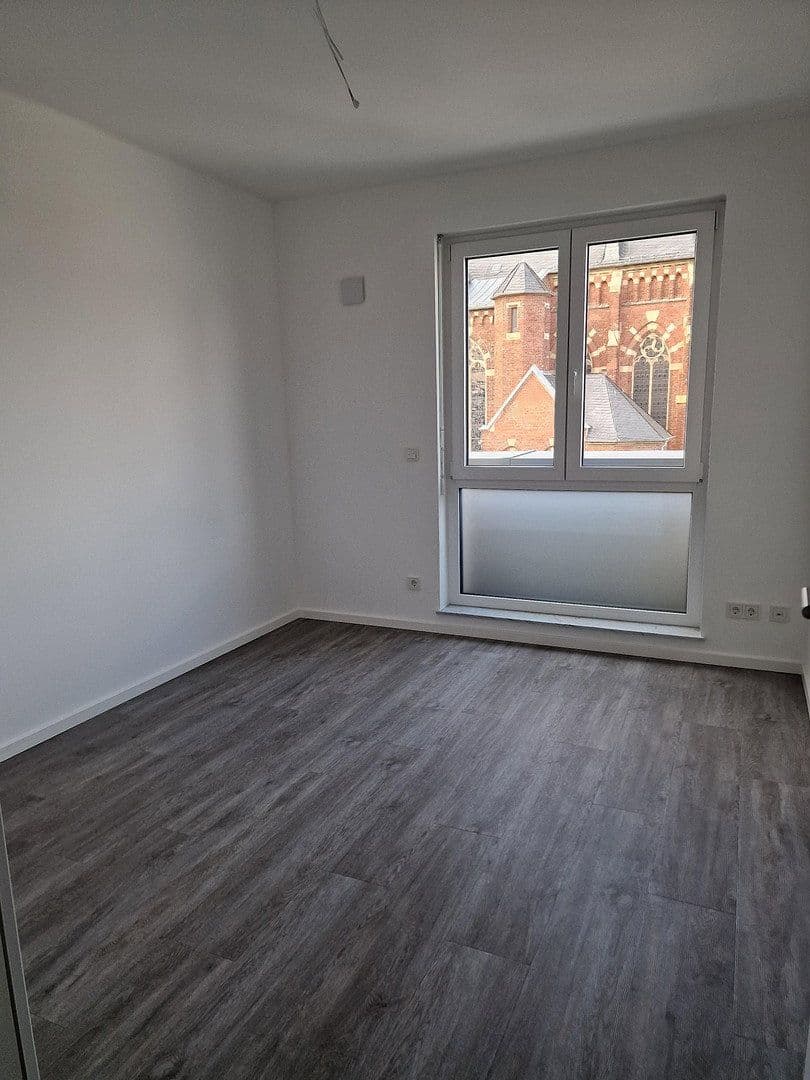 Pronájem bytu 2+1 65 m², Luchemerstrasse 6, Langerwehe, Severní Porýní-Vestfálsko Pronájem bytu 2+1 65 m², Luchemerstrasse 6, Langerwehe, Severní Porýní-Vestfálsko