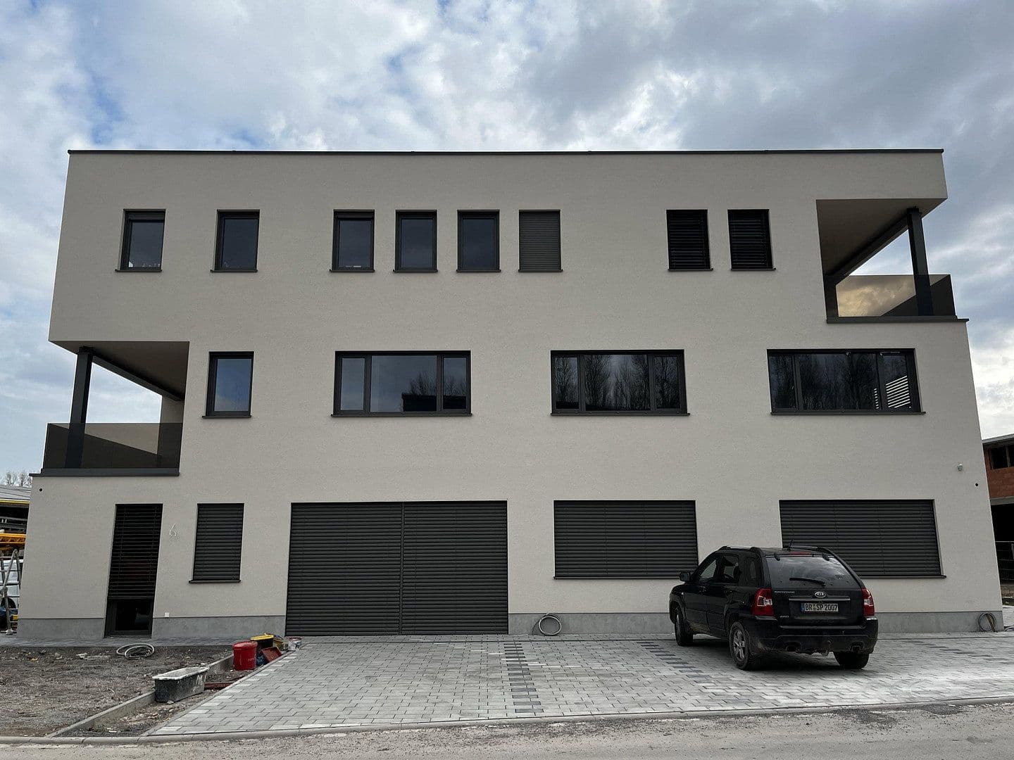 Pronájem kanceláře 153 m², Philippsburg, Bádensko-Württembersko Pronájem kanceláře 153 m², Philippsburg, Bádensko-Württembersko