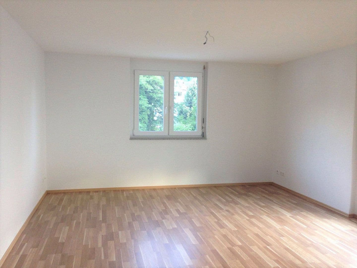 Pronájem bytu 4+1 98 m², Kandern, Bádensko-Württembersko Pronájem bytu 4+1 98 m², Kandern, Bádensko-Württembersko