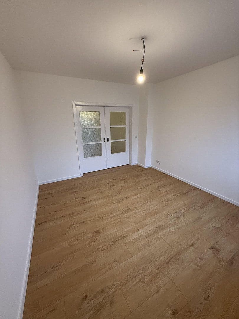 Pronájem bytu 3+1 65 m², Friedrichstr. 60, Haan, Severní Porýní-Vestfálsko Pronájem bytu 3+1 65 m², Friedrichstr. 60, Haan, Severní Porýní-Vestfálsko