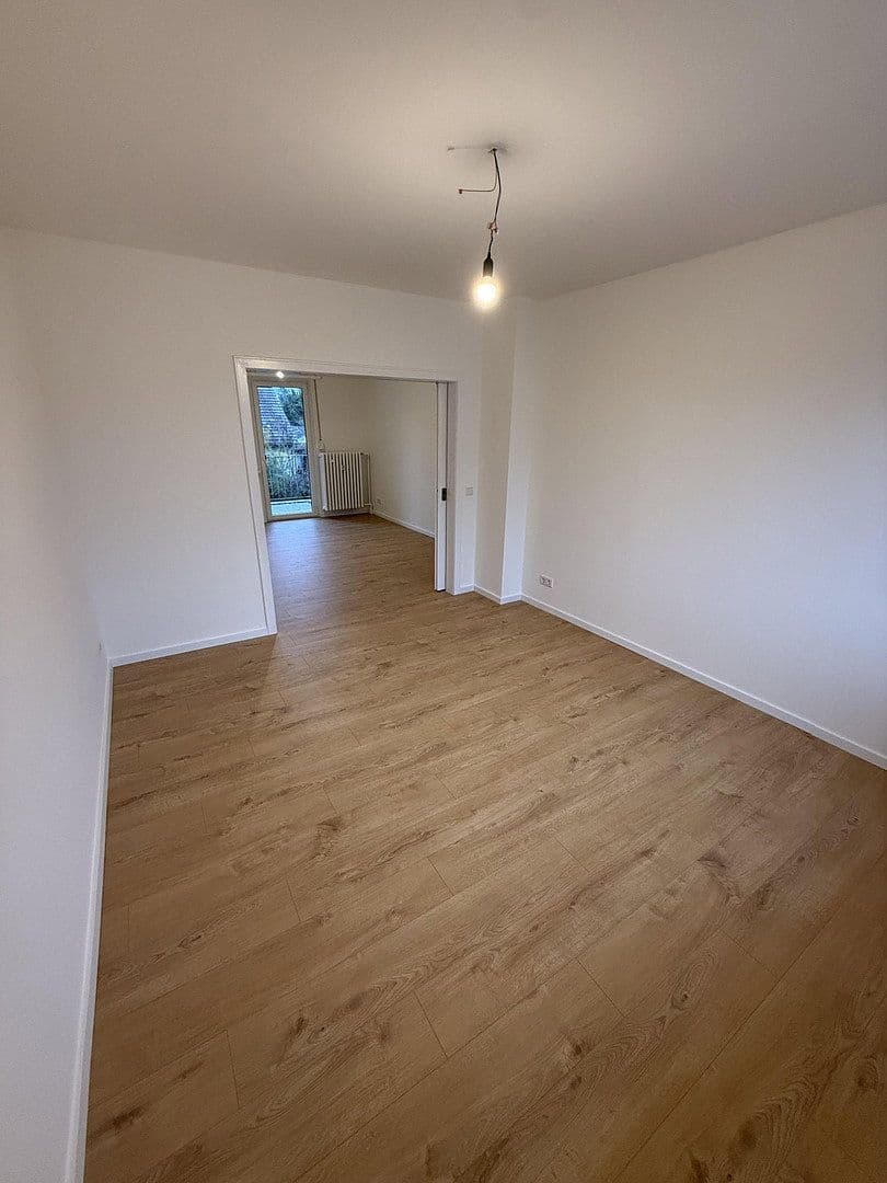 Pronájem bytu 3+1 65 m², Friedrichstr. 60, Haan, Severní Porýní-Vestfálsko Pronájem bytu 3+1 65 m², Friedrichstr. 60, Haan, Severní Porýní-Vestfálsko