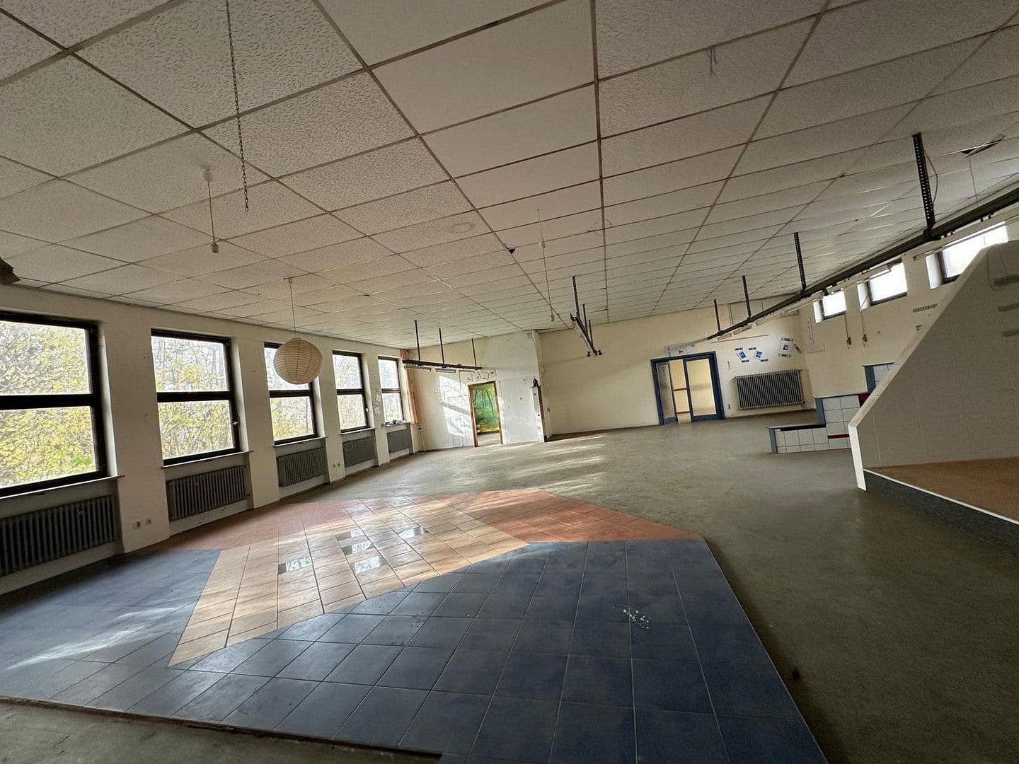 Prodej domu 212 m², pozemek 906 m², Bahnhofstraße 3, Gangkofen, Bavorsko Prodej domu 212 m², pozemek 906 m², Bahnhofstraße 3, Gangkofen, Bavorsko