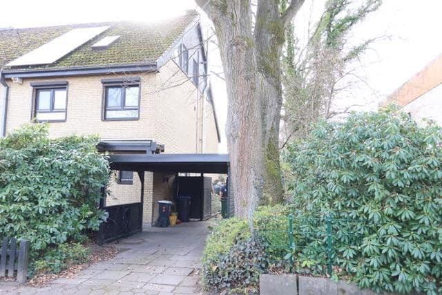 Prodej domu 149 m², pozemek 406 m², Hamburg, Hamburg Prodej domu 149 m², pozemek 406 m², Hamburg, Hamburg