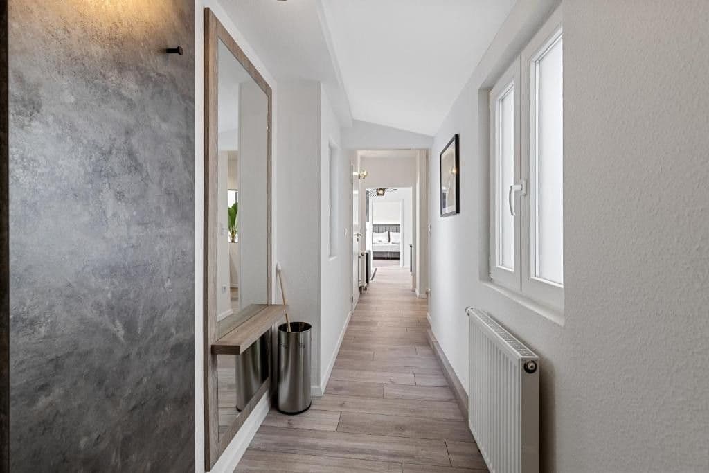 Prodej domu 250 m², pozemek 346 m², Herzogenaurach, Bavorsko Prodej domu 250 m², pozemek 346 m², Herzogenaurach, Bavorsko