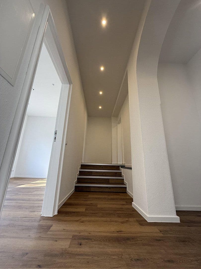 Pronájem bytu 4+1 97 m², Berliner Straße 61, Bernau, Braniborsko Pronájem bytu 4+1 97 m², Berliner Straße 61, Bernau, Braniborsko