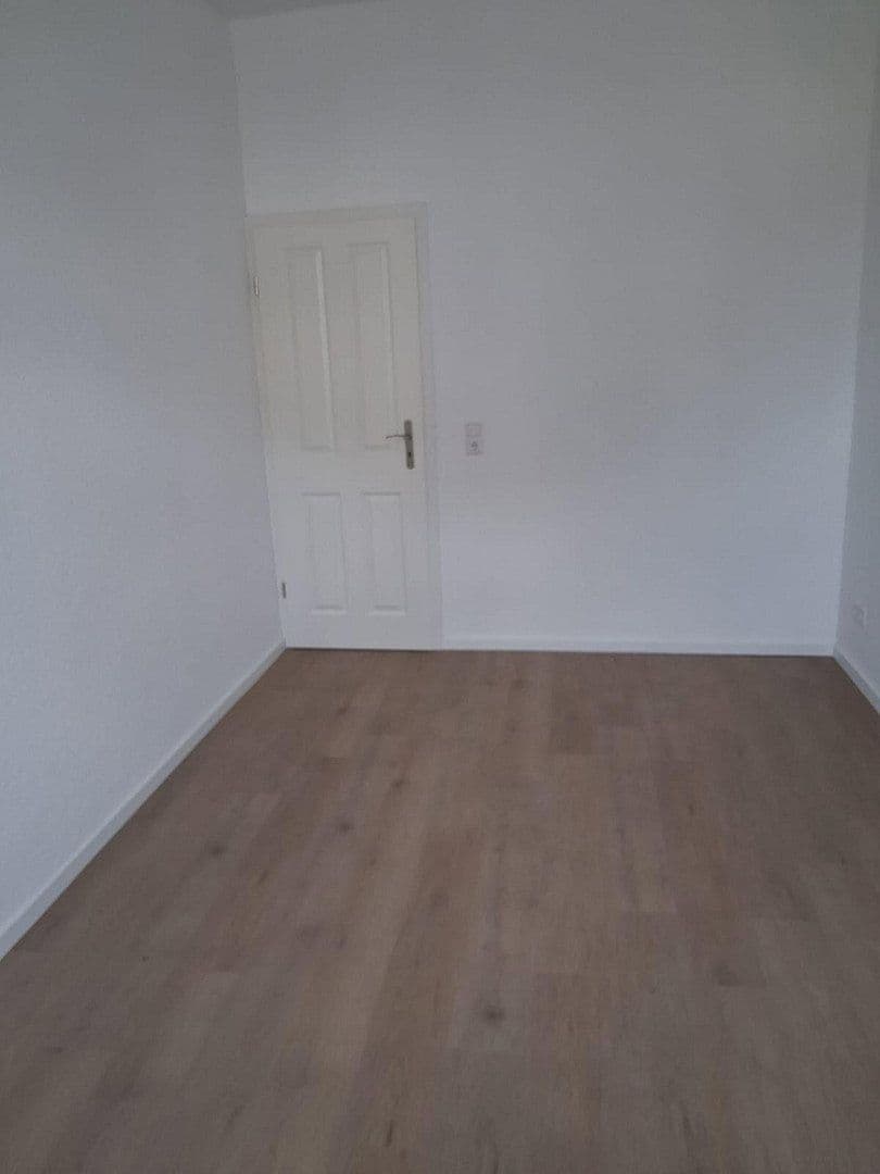 Pronájem bytu 2+1 60 m², Markkleeberg, Sasko Pronájem bytu 2+1 60 m², Markkleeberg, Sasko