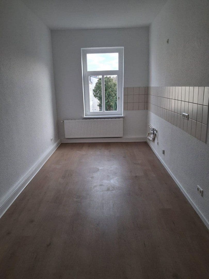 Pronájem bytu 2+1 60 m², Markkleeberg, Sasko Pronájem bytu 2+1 60 m², Markkleeberg, Sasko