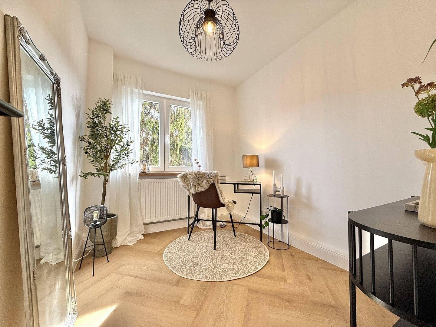 Prodej bytu 3+1 54 m², Ostendstr. 111, Stuttgart, Bádensko-Württembersko Prodej bytu 3+1 54 m², Ostendstr. 111, Stuttgart, Bádensko-Württembersko