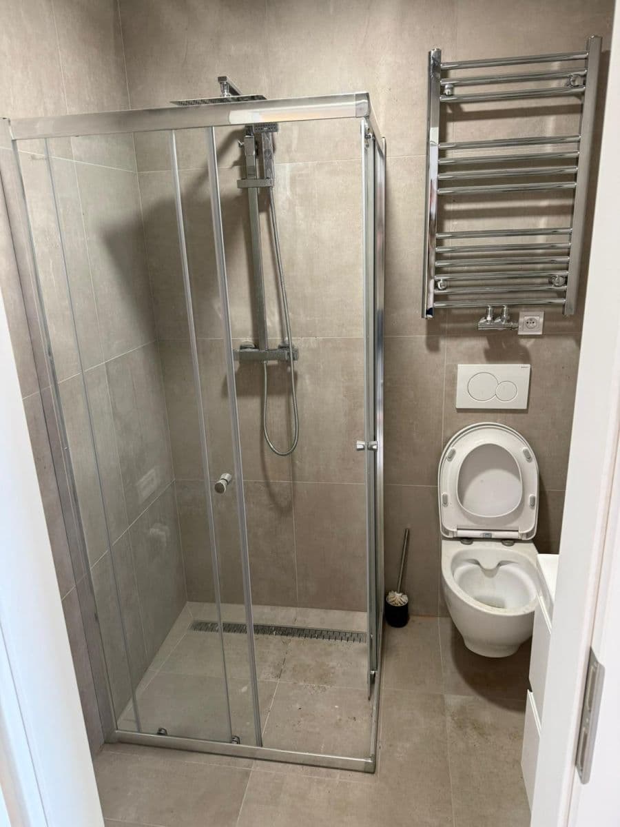 Pronájem bytu 1+kk 22 m², Žleby, Rozdrojovice, Jihomoravský kraj Pronájem bytu 1+kk 22 m², Žleby, Rozdrojovice, Jihomoravský kraj