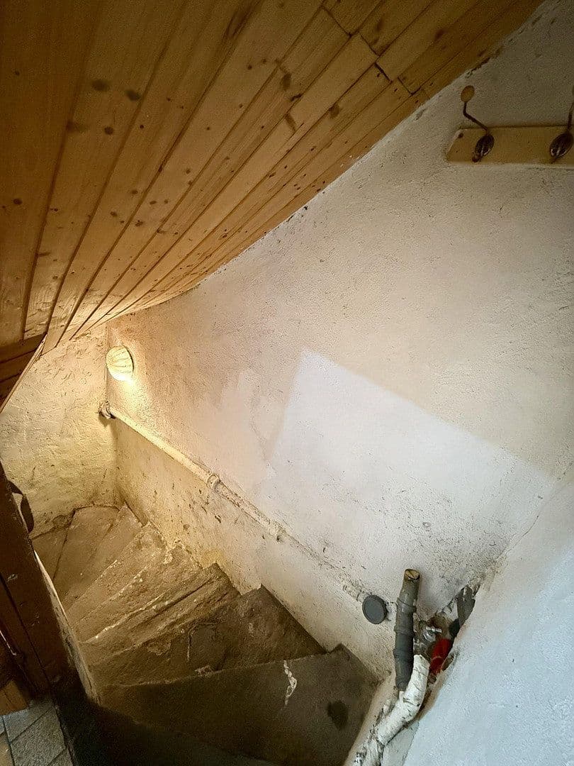 Prodej domu 126 m², pozemek 72 m², Pezoldstr. 26, Gößweinstein, Bavorsko Prodej domu 126 m², pozemek 72 m², Pezoldstr. 26, Gößweinstein, Bavorsko