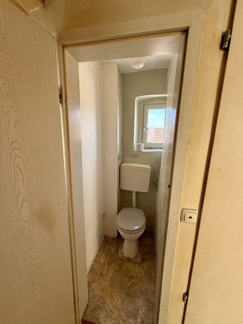 Prodej domu 126 m², pozemek 72 m², Pezoldstr. 26, Gößweinstein, Bavorsko Prodej domu 126 m², pozemek 72 m², Pezoldstr. 26, Gößweinstein, Bavorsko