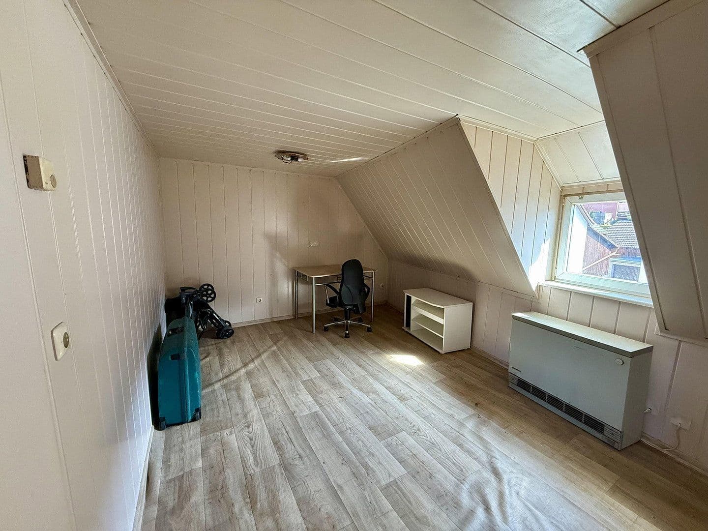 Prodej domu 126 m², pozemek 72 m², Pezoldstr. 26, Gößweinstein, Bavorsko Prodej domu 126 m², pozemek 72 m², Pezoldstr. 26, Gößweinstein, Bavorsko