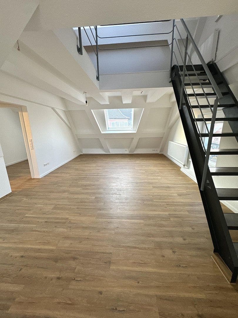 Pronájem bytu 3+1 84 m², Bad Krozingen, Bádensko-Württembersko Pronájem bytu 3+1 84 m², Bad Krozingen, Bádensko-Württembersko