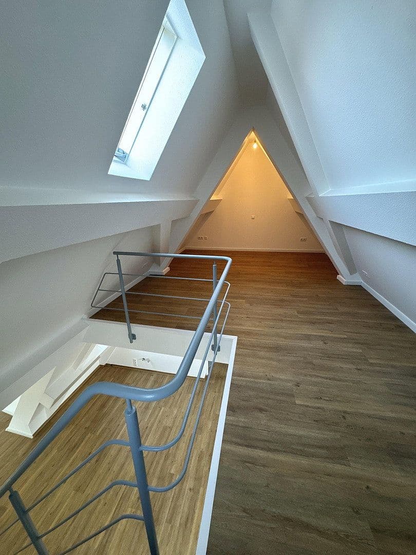 Pronájem bytu 3+1 84 m², Bad Krozingen, Bádensko-Württembersko Pronájem bytu 3+1 84 m², Bad Krozingen, Bádensko-Württembersko