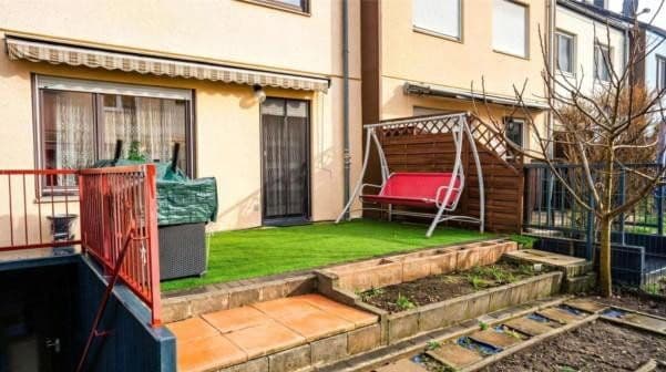 Prodej domu 123 m², pozemek 198 m², Groß-Gerau, Hessen Prodej domu 123 m², pozemek 198 m², Groß-Gerau, Hessen