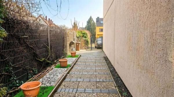 Prodej domu 123 m², pozemek 198 m², Groß-Gerau, Hessen Prodej domu 123 m², pozemek 198 m², Groß-Gerau, Hessen