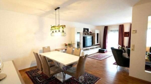 Prodej domu 123 m², pozemek 198 m², Groß-Gerau, Hessen Prodej domu 123 m², pozemek 198 m², Groß-Gerau, Hessen