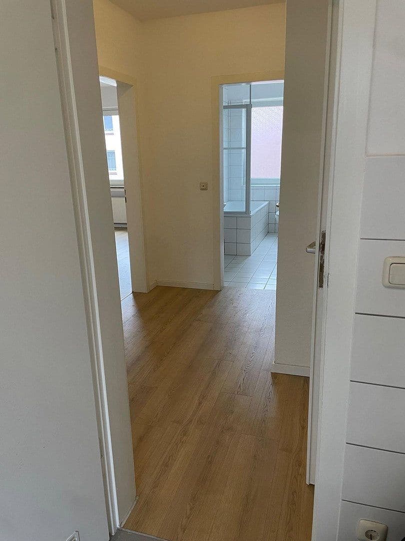 Pronájem bytu 2+1 58 m², Windmühlenstraße 46, Essen, Severní Porýní-Vestfálsko Pronájem bytu 2+1 58 m², Windmühlenstraße 46, Essen, Severní Porýní-Vestfálsko