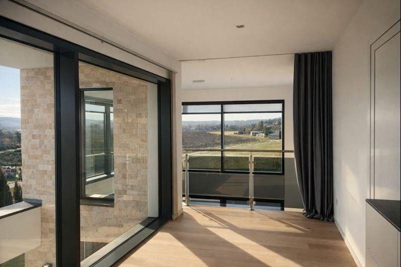 Prodej domu 420 m², pozemek 500 m², Schönaich, Bádensko-Württembersko Prodej domu 420 m², pozemek 500 m², Schönaich, Bádensko-Württembersko