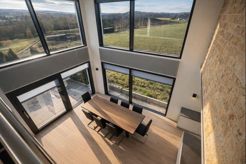 Prodej domu 420 m², pozemek 500 m², Schönaich, Bádensko-Württembersko Prodej domu 420 m², pozemek 500 m², Schönaich, Bádensko-Württembersko