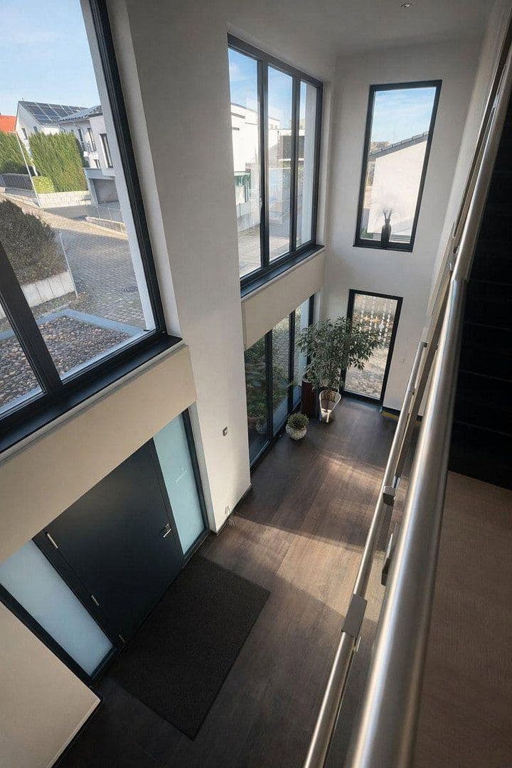 Prodej domu 420 m², pozemek 500 m², Schönaich, Bádensko-Württembersko Prodej domu 420 m², pozemek 500 m², Schönaich, Bádensko-Württembersko