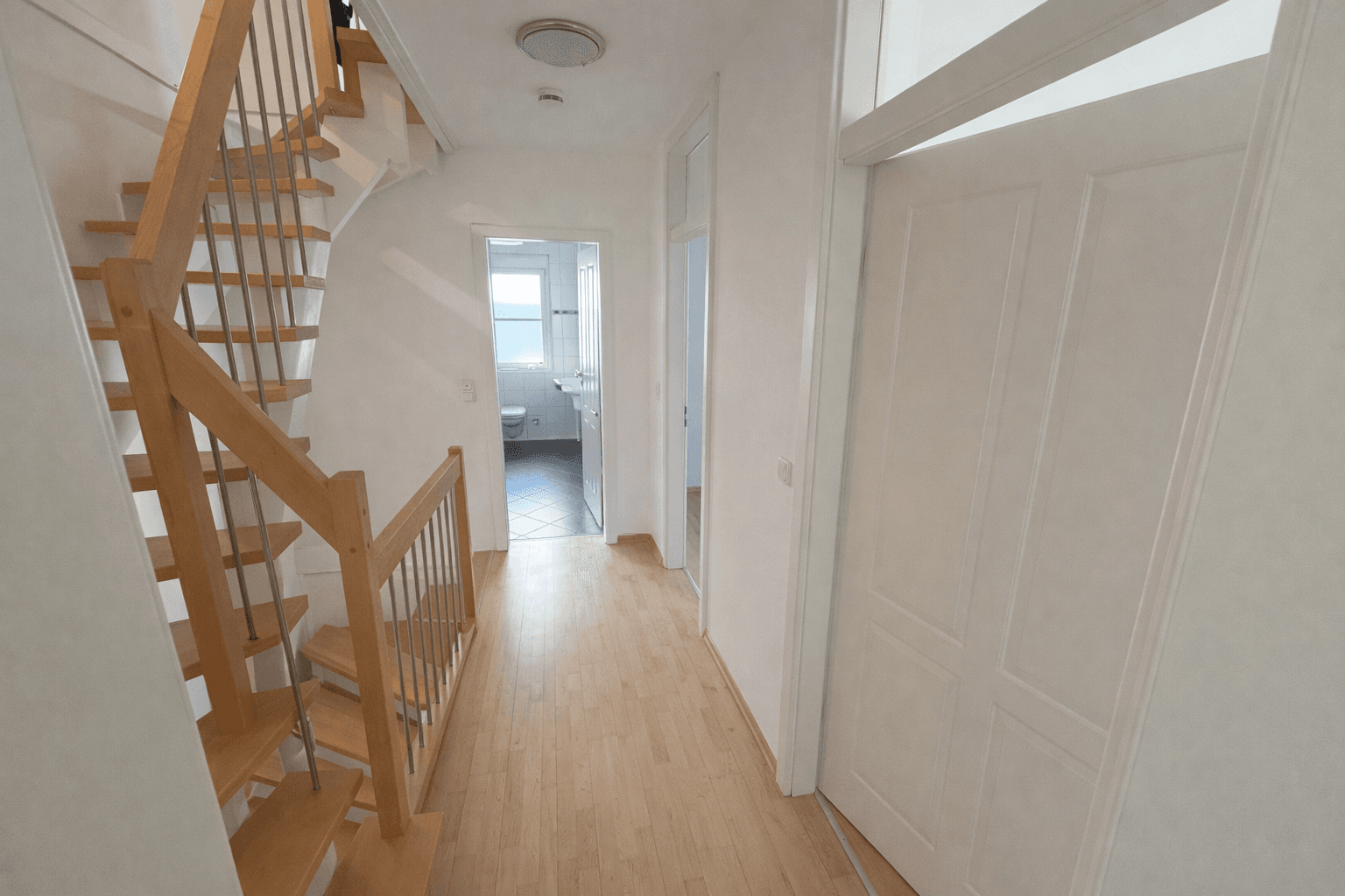 Pronájem domu 180 m², pozemek 370 m², Gräfelfing, Bavorsko Pronájem domu 180 m², pozemek 370 m², Gräfelfing, Bavorsko