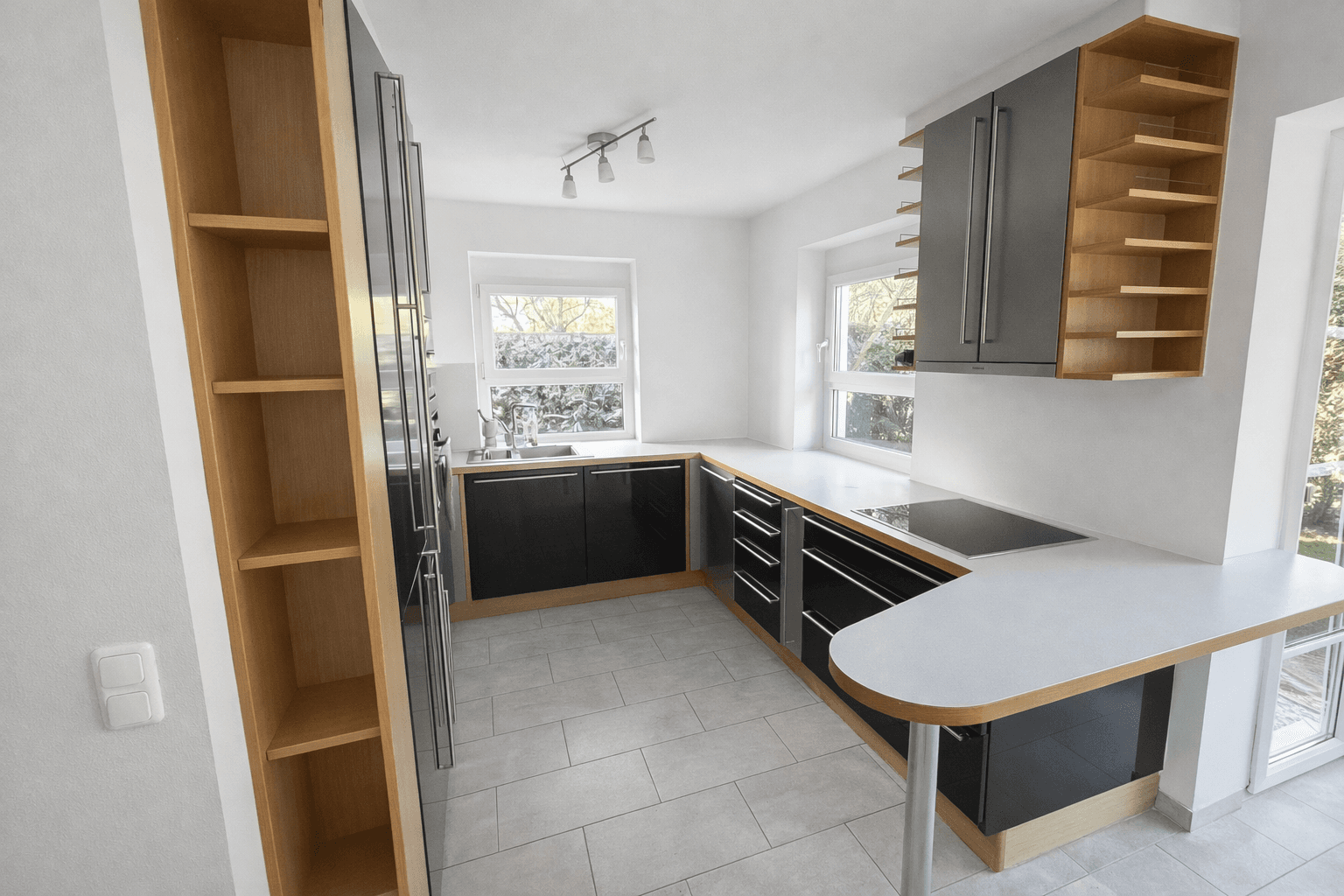 Pronájem domu 180 m², pozemek 370 m², Gräfelfing, Bavorsko Pronájem domu 180 m², pozemek 370 m², Gräfelfing, Bavorsko