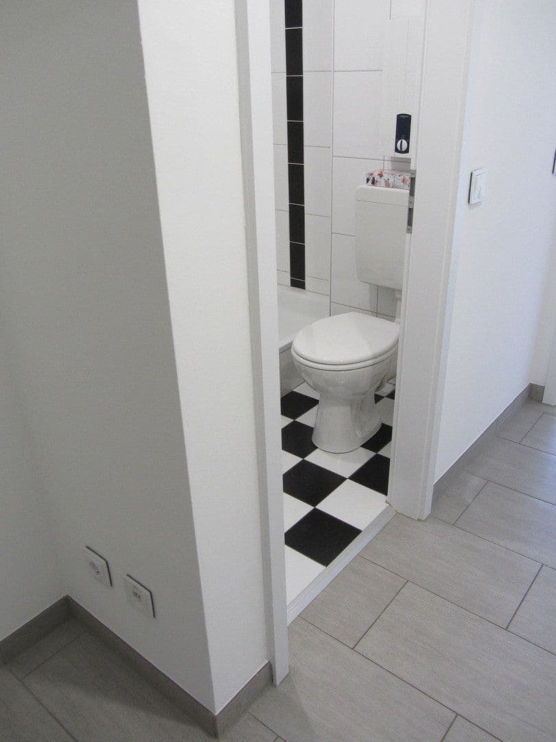 Prodej bytu 2+1 57 m², Alfter, Severní Porýní-Vestfálsko Prodej bytu 2+1 57 m², Alfter, Severní Porýní-Vestfálsko