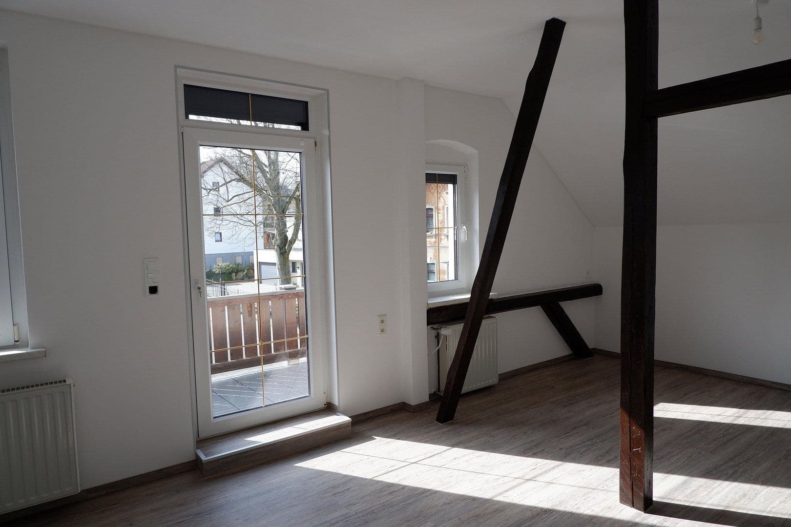 Pronájem bytu 4+1 105 m², Wilkau-Haßlau, Sasko Pronájem bytu 4+1 105 m², Wilkau-Haßlau, Sasko