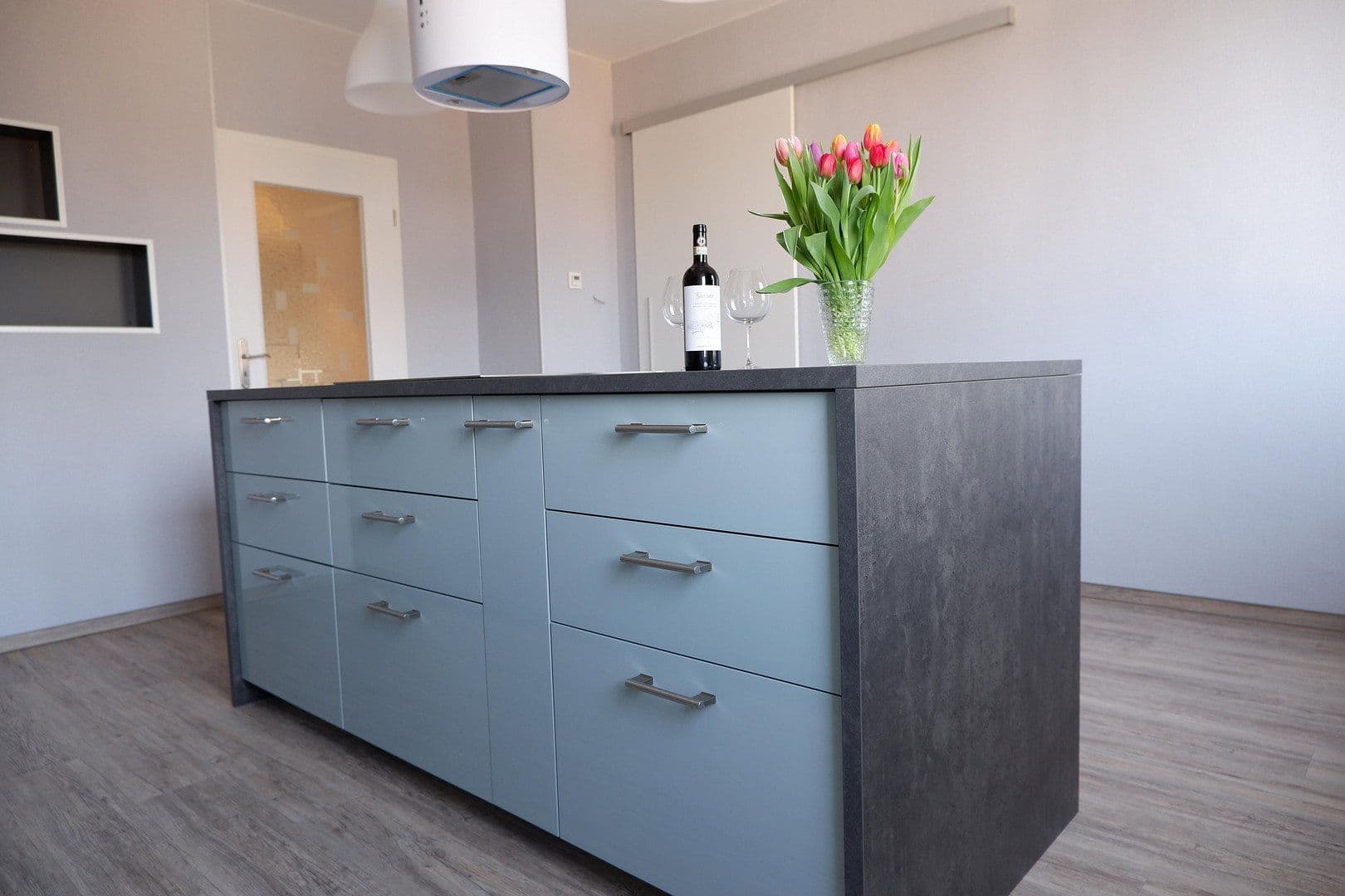 Pronájem bytu 4+1 105 m², Wilkau-Haßlau, Sasko Pronájem bytu 4+1 105 m², Wilkau-Haßlau, Sasko