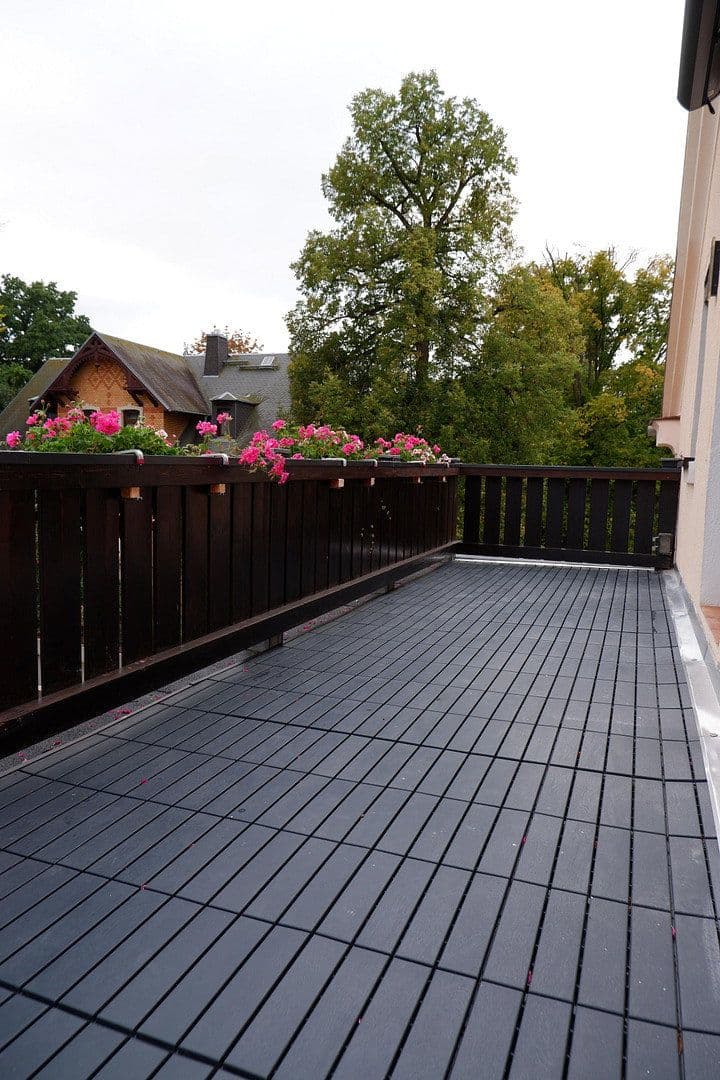 Pronájem bytu 4+1 105 m², Wilkau-Haßlau, Sasko Pronájem bytu 4+1 105 m², Wilkau-Haßlau, Sasko