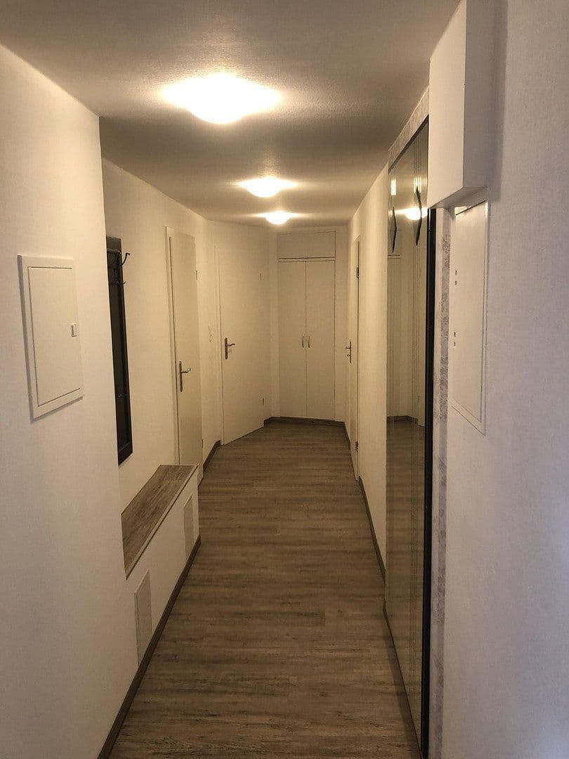 Pronájem bytu 4+1 105 m², Wilkau-Haßlau, Sasko Pronájem bytu 4+1 105 m², Wilkau-Haßlau, Sasko