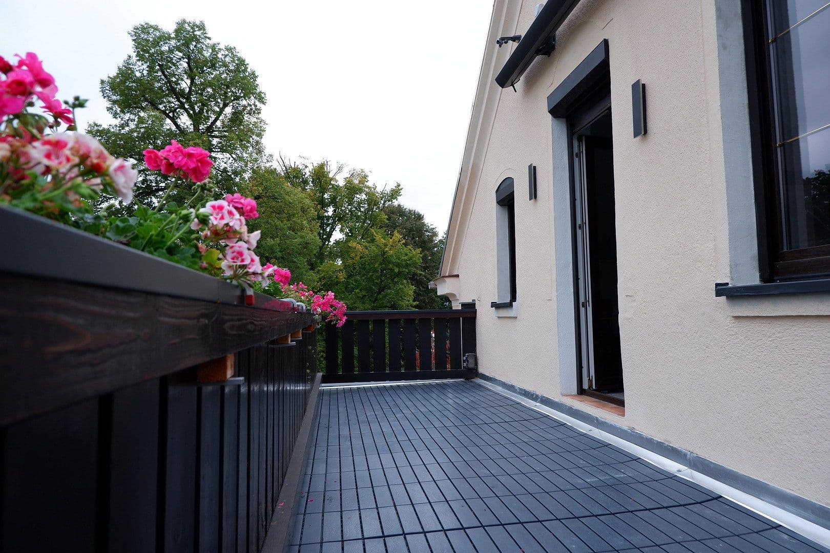 Pronájem bytu 4+1 105 m², Wilkau-Haßlau, Sasko Pronájem bytu 4+1 105 m², Wilkau-Haßlau, Sasko