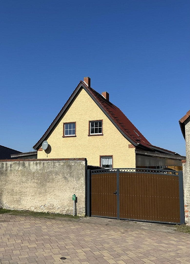 Prodej domu 132 m², pozemek 1.600 m², Predätzer Weg 2, Burg, Sasko-Anhaltsko Prodej domu 132 m², pozemek 1.600 m², Predätzer Weg 2, Burg, Sasko-Anhaltsko