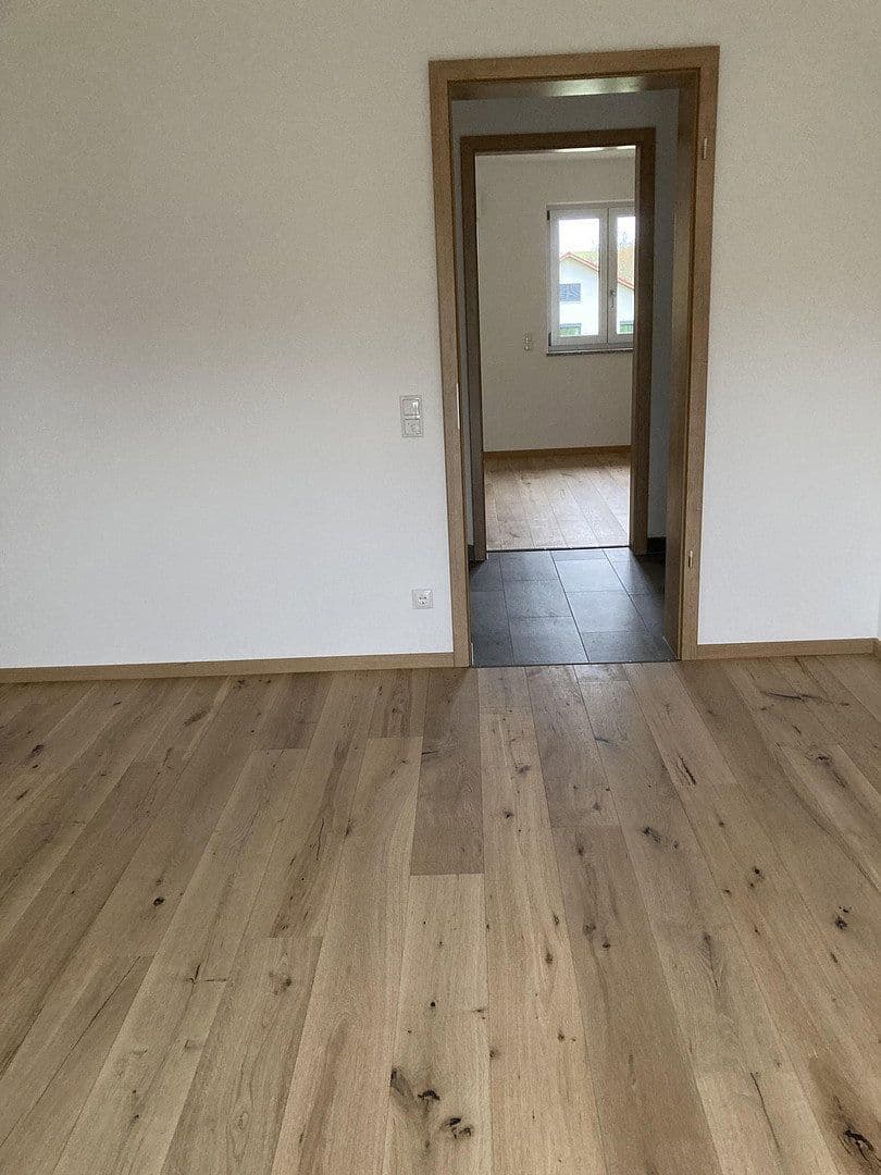 Pronájem bytu 3+1 96 m², Haag in Oberbayern, Bavorsko Pronájem bytu 3+1 96 m², Haag in Oberbayern, Bavorsko