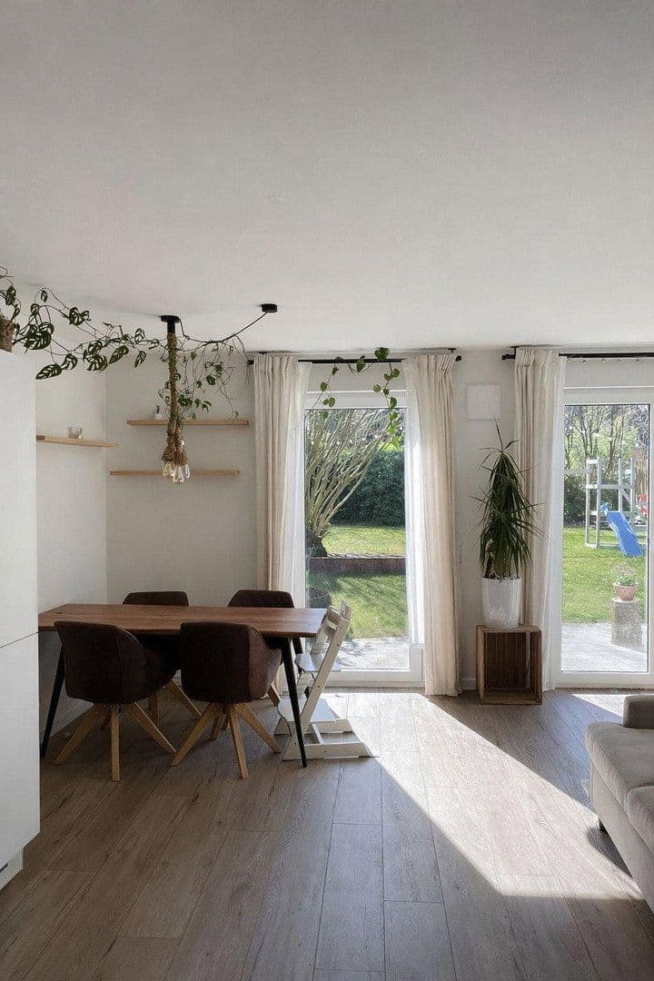 Pronájem bytu 3+1 86 m², Heideweg 7b, Scheeßel, Dolní Sasko Pronájem bytu 3+1 86 m², Heideweg 7b, Scheeßel, Dolní Sasko