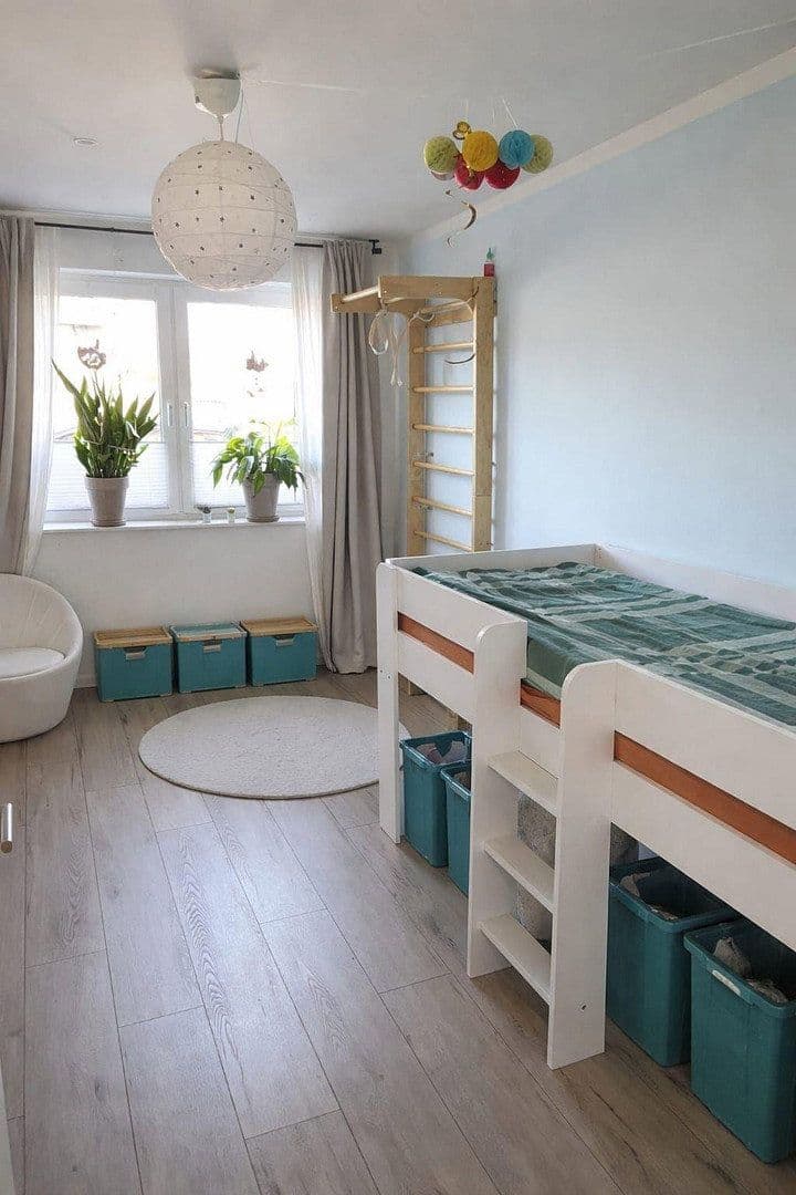 Pronájem bytu 3+1 86 m², Heideweg 7b, Scheeßel, Dolní Sasko Pronájem bytu 3+1 86 m², Heideweg 7b, Scheeßel, Dolní Sasko