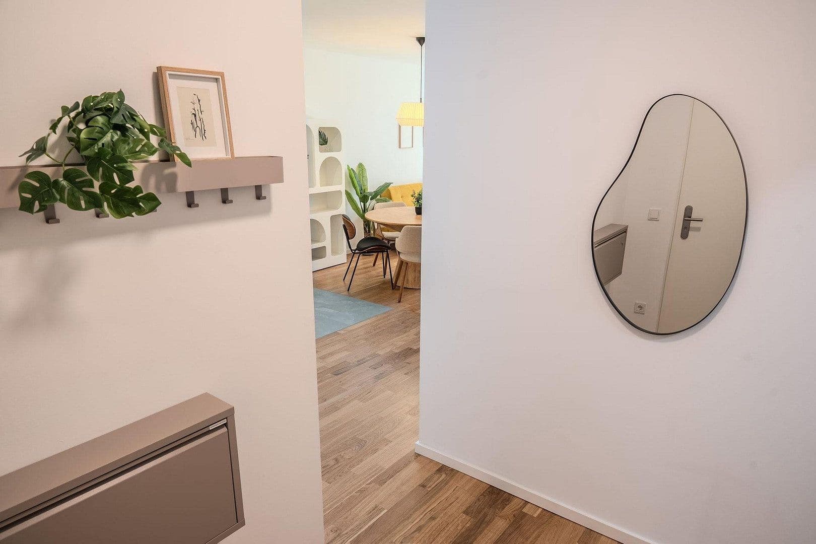 Pronájem bytu 2+1 64 m², Frankfurt am Main, Hessen Pronájem bytu 2+1 64 m², Frankfurt am Main, Hessen