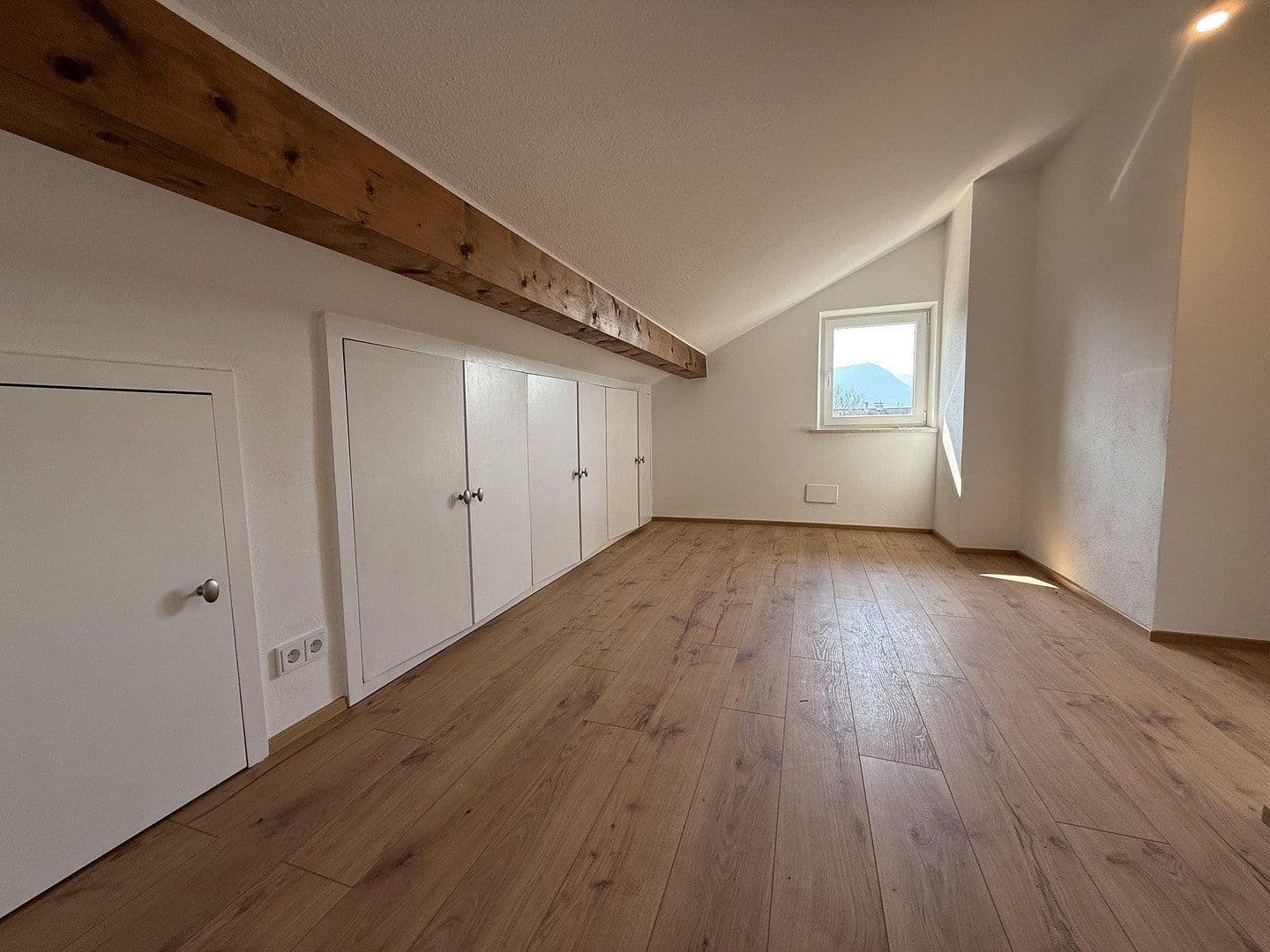 Prodej domu 120 m², pozemek 300 m², Grassau (Traunstein), Bavorsko Prodej domu 120 m², pozemek 300 m², Grassau (Traunstein), Bavorsko