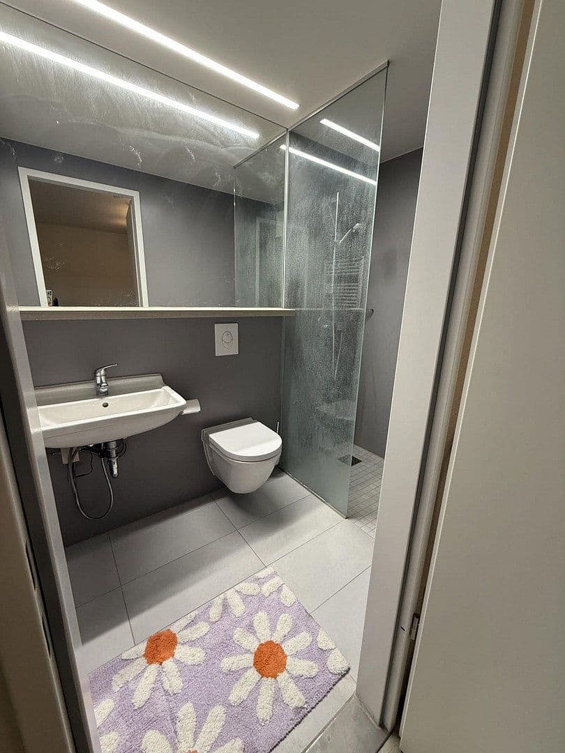 Pronájem bytu 3+1 51 m², Regensburgerstr. 41, Ingolstadt, Bavorsko Pronájem bytu 3+1 51 m², Regensburgerstr. 41, Ingolstadt, Bavorsko